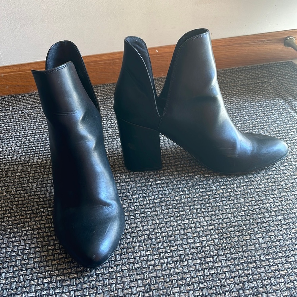 Black madden girl booties, size 8